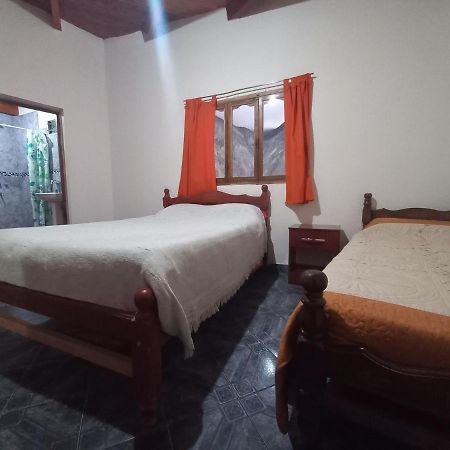 Hospedaje Ale Iruya Ngoại thất bức ảnh