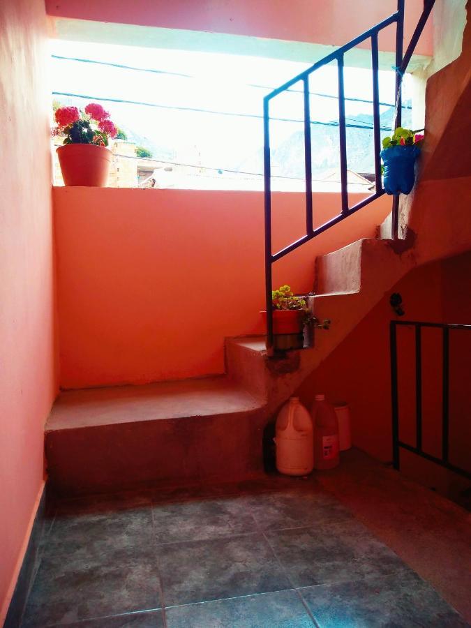 Hospedaje Ale Iruya Ngoại thất bức ảnh