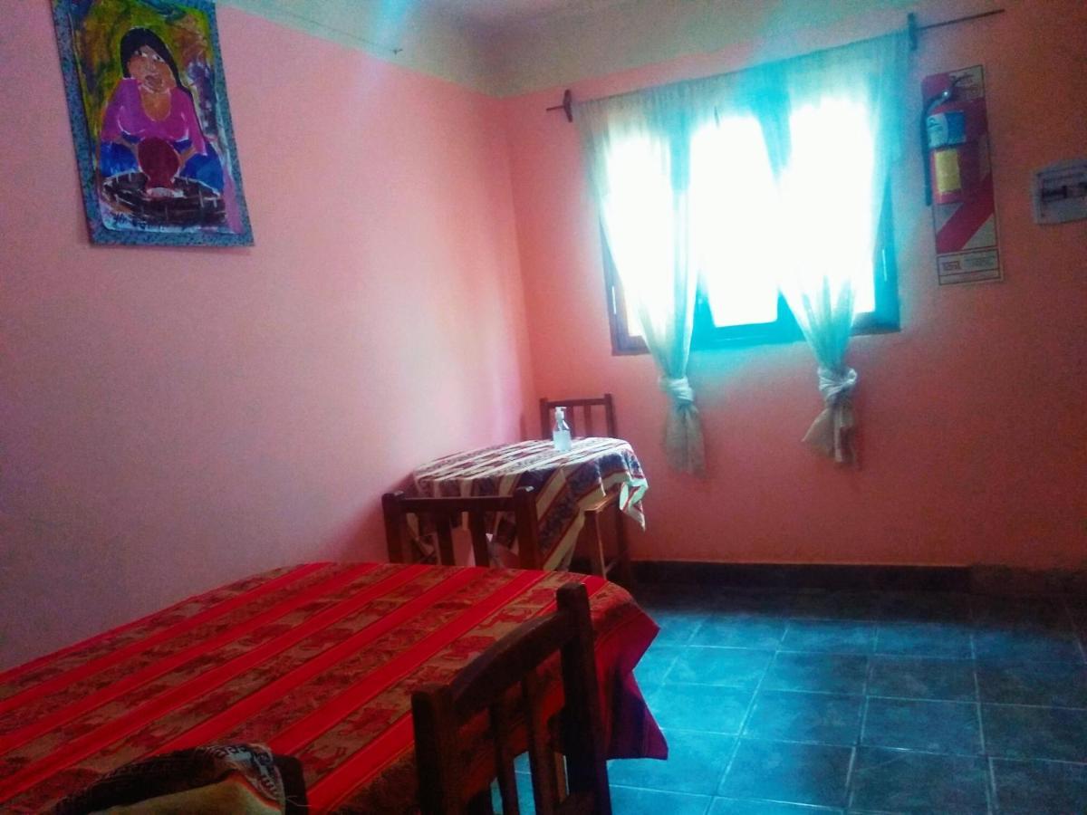 Hospedaje Ale Iruya Ngoại thất bức ảnh