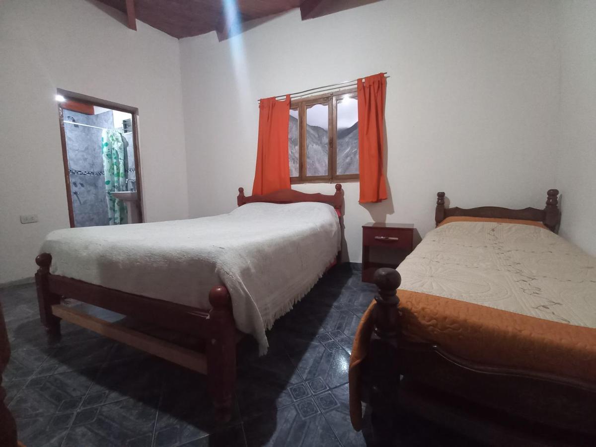 Hospedaje Ale Iruya Ngoại thất bức ảnh